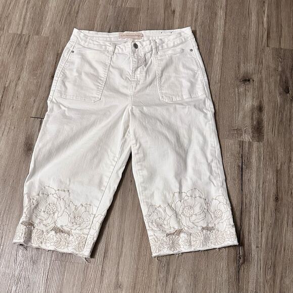 Soft Surroundings White Embroidered Capri Pants Plus Size 14P – Floral Lace Hem - Picture 1 of 8